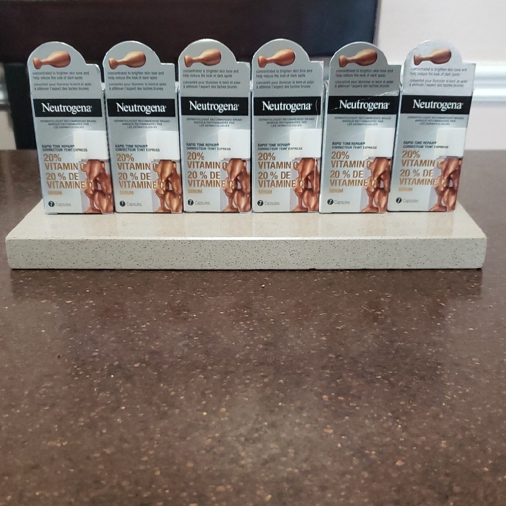 (6) Neutrogena Rapid Tone Repair 20% Vitamin C Face Serum Capsules, 7 capsules.